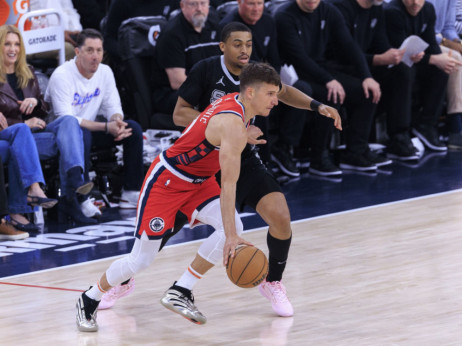 Klipersi savladali San Antonio za četvrto mesto Zapada: Bogdanović sjajan na jubilarnoj utakmici